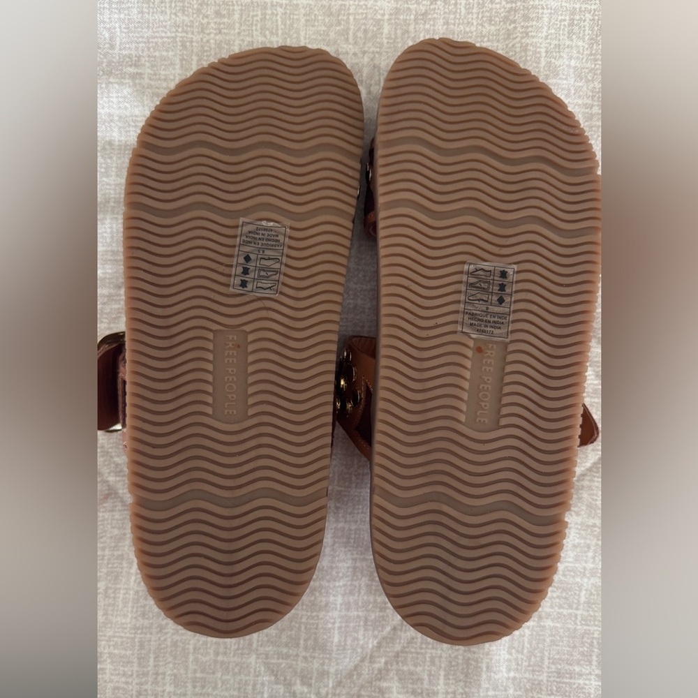FREE PEOPLE REVELRY STUDDED SLIDE SANDAL - Picture 6 of 7